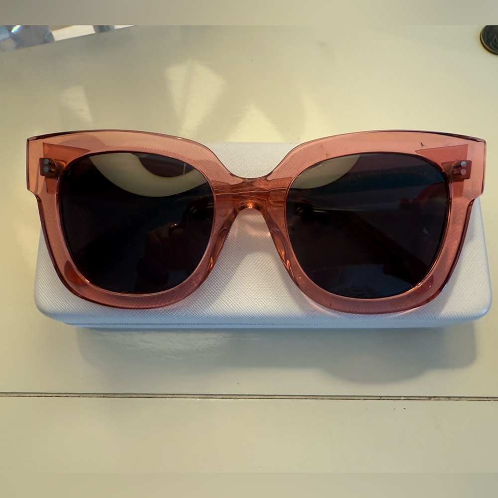 Chimi Sunglasses, Guava